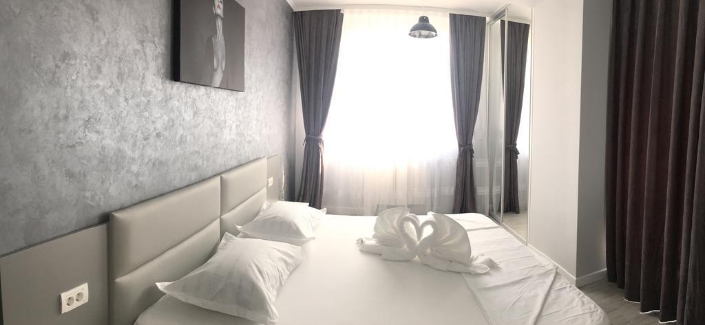 Arthemis Apartment Mamaia Exterior foto
